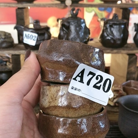 木有一点点的小姐姐