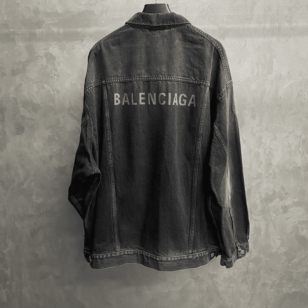 balenciaga 黑灰色刺绣图案logo牛仔夹克 4/未使用