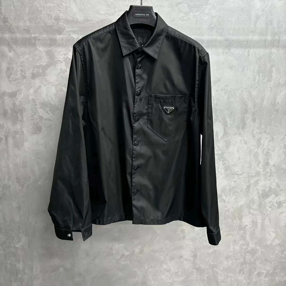 prada 黑色三角标长袖衬衫夹克/L/99新