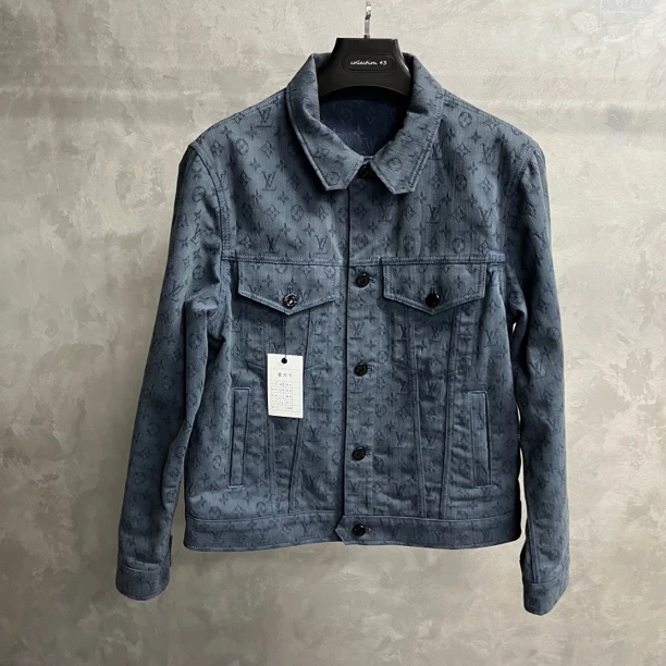 louis vuitton 蓝色满印图案logo牛仔夹克 48/99新