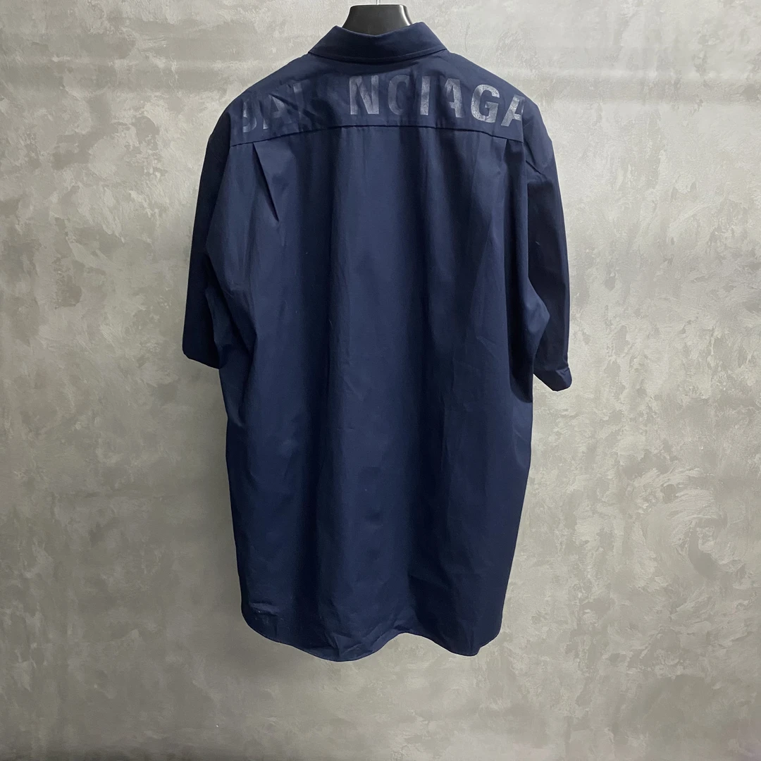 balenciaga 深蓝色背后印花图案logo短袖衬衫 41/未使用