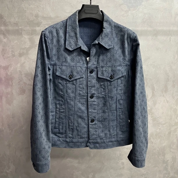 99新 LouisVuitton/路易威登 蓝色logo满印休闲牛仔外套/52