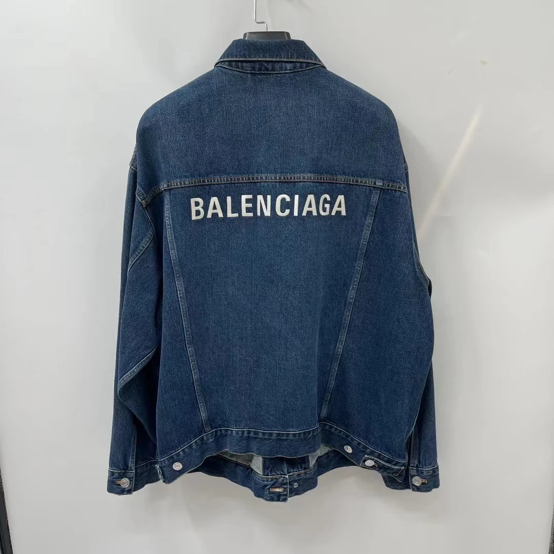 balenciaga 蓝色背后刺绣图案logo牛仔夹克 /36/未使用