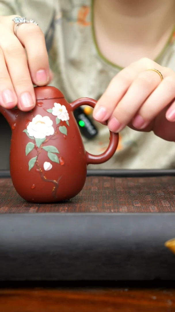 【闪购商品】紫砂茶壶小红泥高龙蛋彩绘