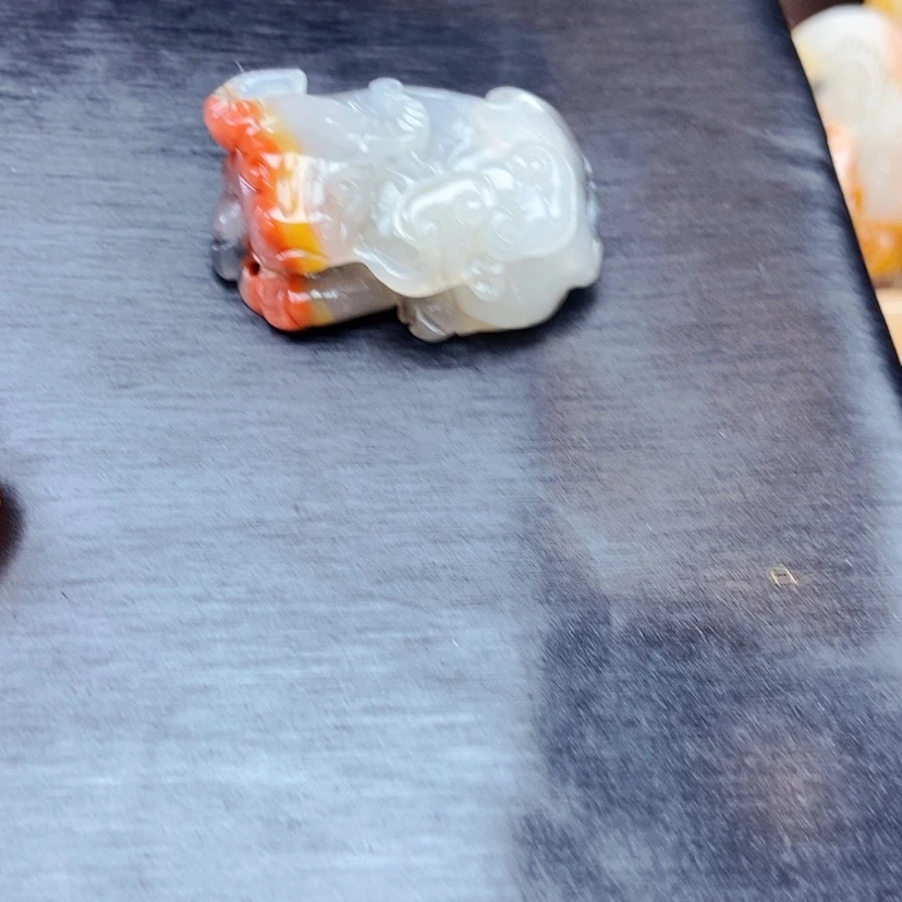 【闪购商品】石英质玉（黄龙玉）颈饰未镶嵌