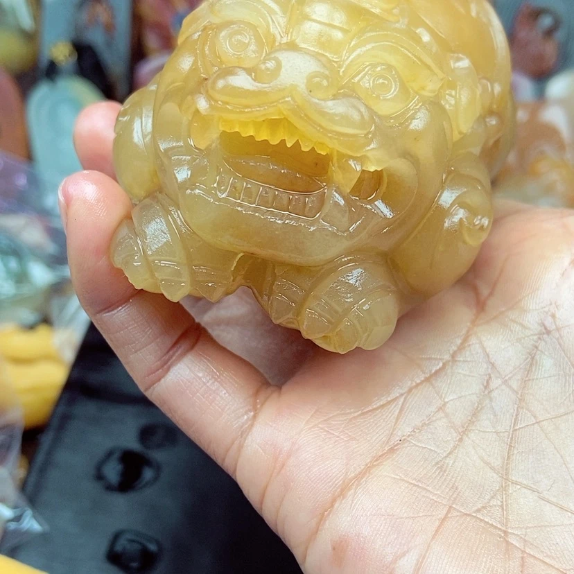 【闪购商品】石英质玉（黄龙玉）颈饰未镶嵌