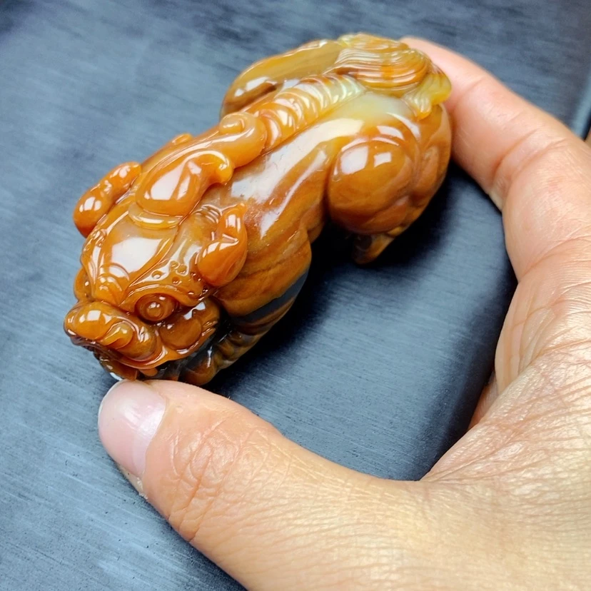 【闪购商品】石英质玉（黄龙玉）颈饰未镶嵌