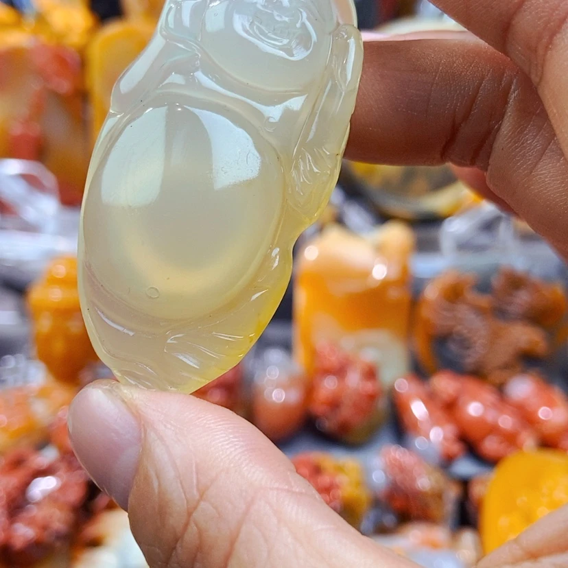 【闪购商品】石英质玉（黄龙玉）颈饰未镶嵌