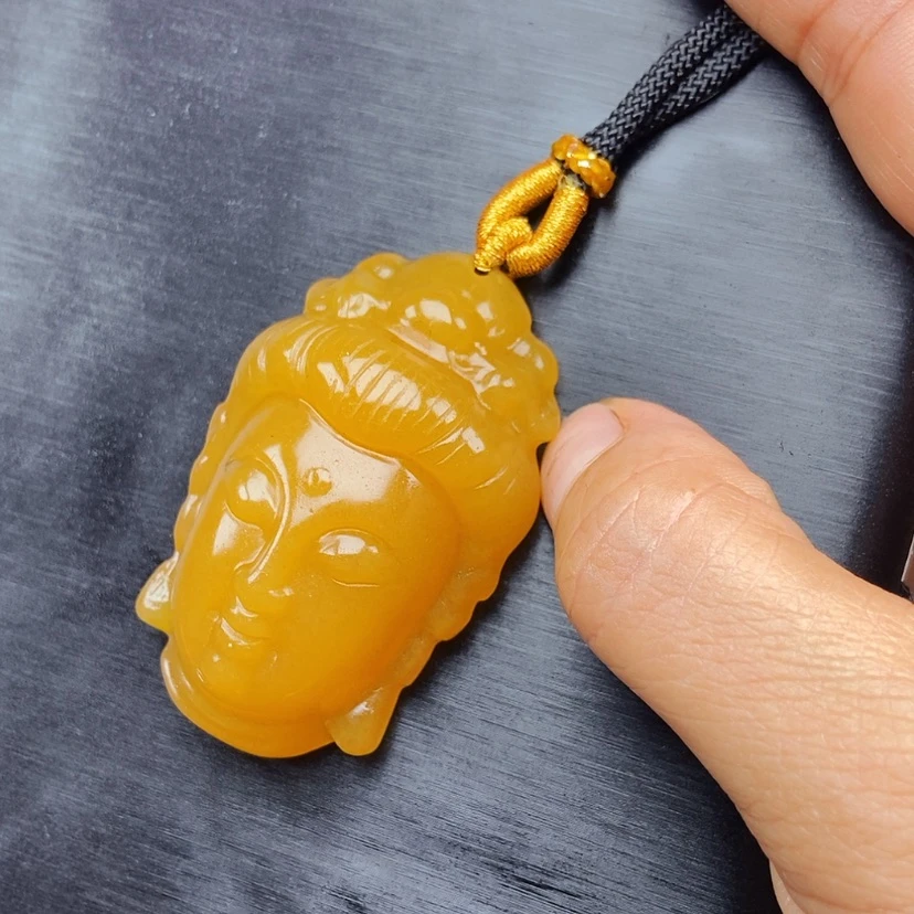 【闪购商品】石英质玉（黄龙玉）颈饰未镶嵌