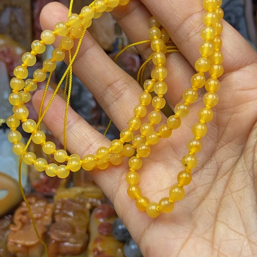 【闪购商品】石英质玉（黄龙玉）颈饰未镶嵌