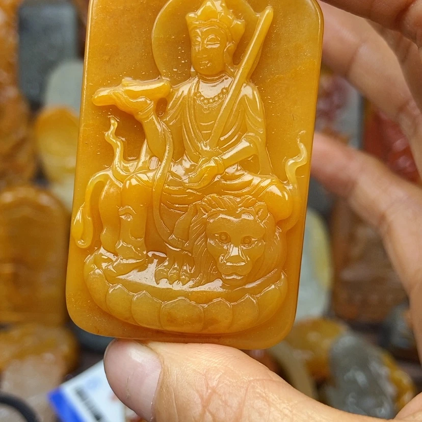 【闪购商品】石英质玉（黄龙玉）颈饰未镶嵌