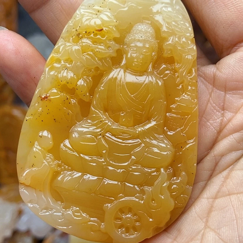 【闪购商品】石英质玉（黄龙玉）颈饰未镶嵌