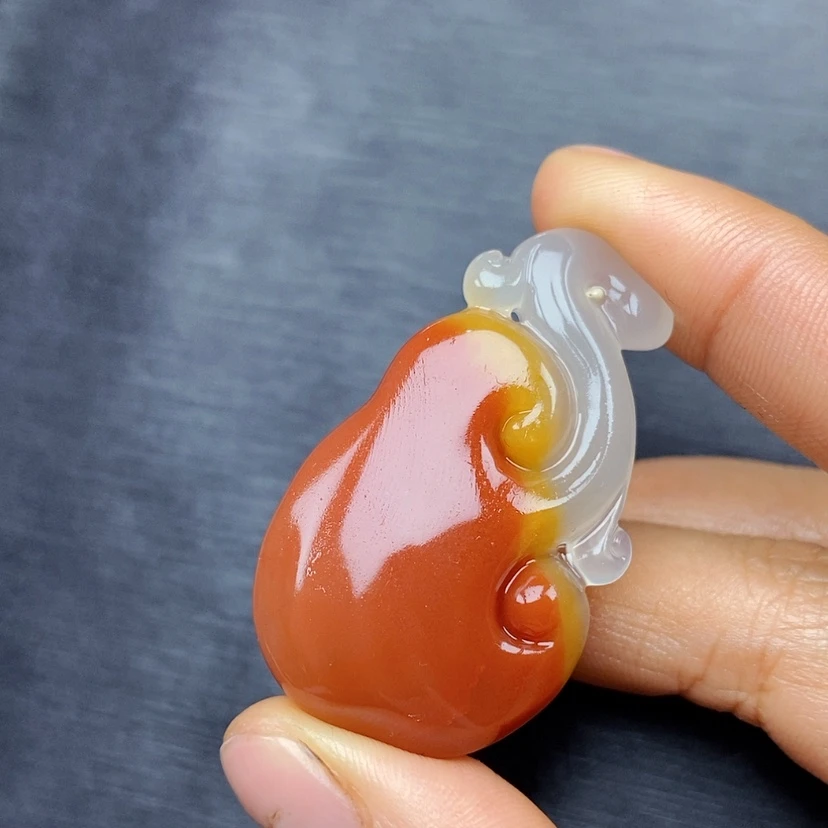 【闪购商品】石英质玉（黄龙玉）颈饰未镶嵌
