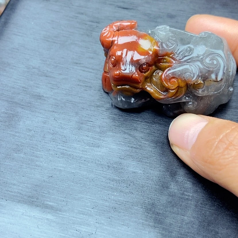 【闪购商品】石英质玉（黄龙玉）颈饰未镶嵌