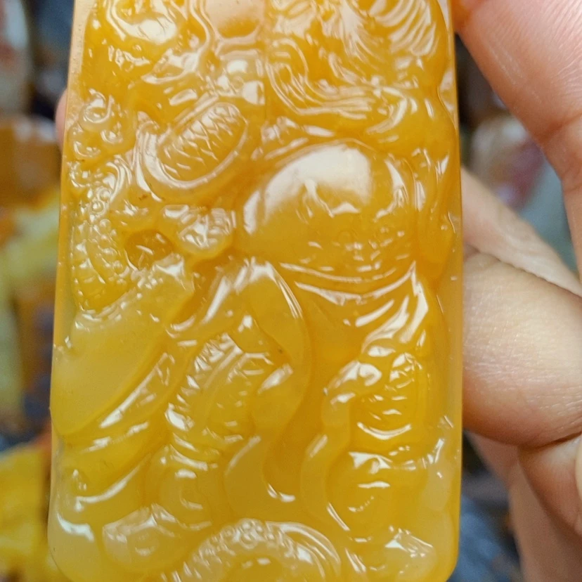 【闪购商品】石英质玉（黄龙玉）颈饰未镶嵌