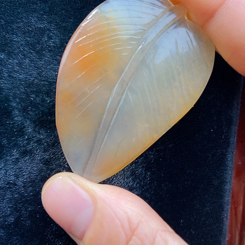 【闪购商品】石英质玉（黄龙玉）颈饰未镶嵌