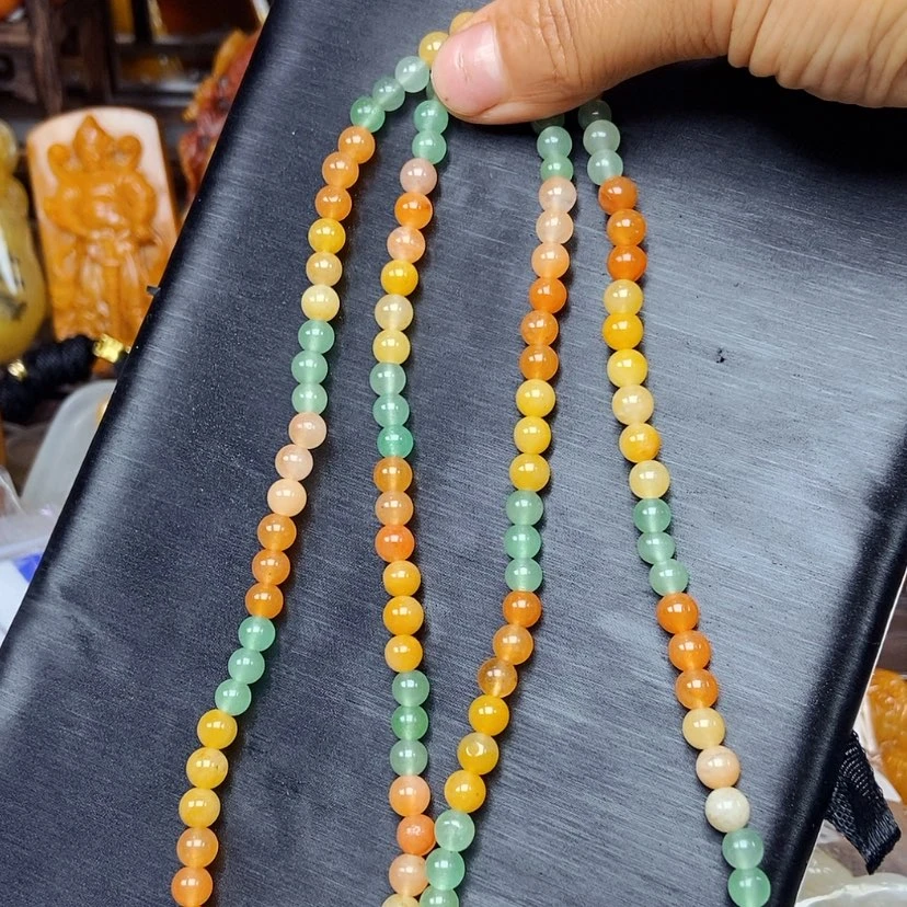 【闪购商品】石英质玉（黄龙玉）颈饰未镶嵌