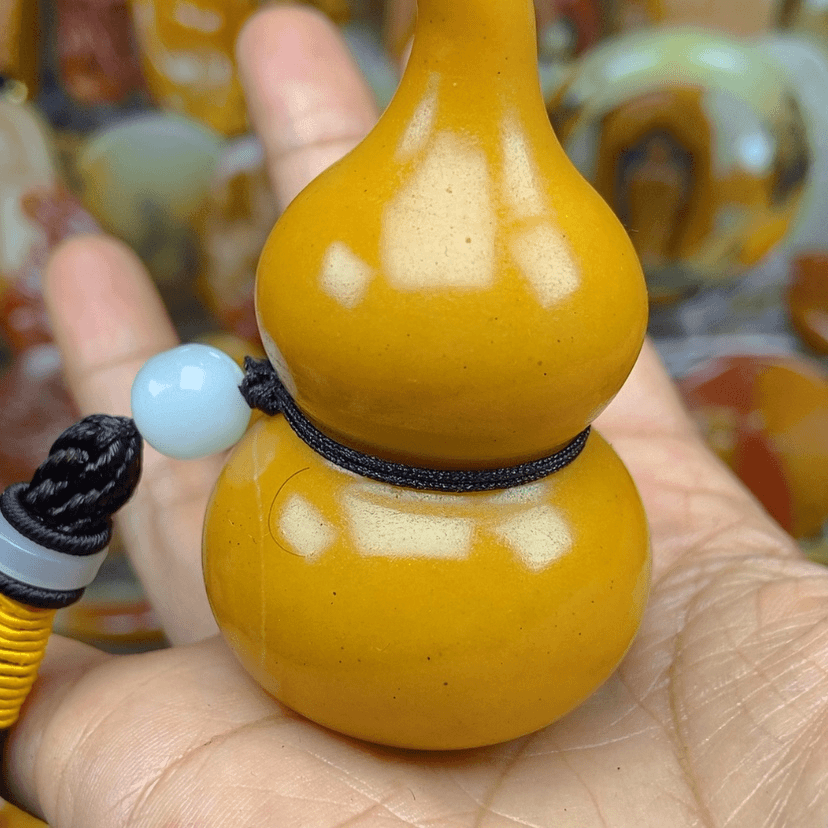 【闪购商品】石英质玉（黄龙玉）颈饰未镶嵌