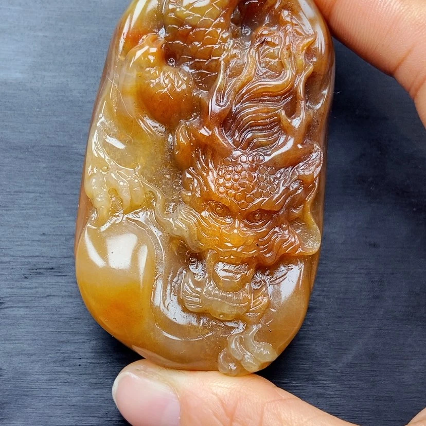 【闪购商品】石英质玉（黄龙玉）颈饰未镶嵌