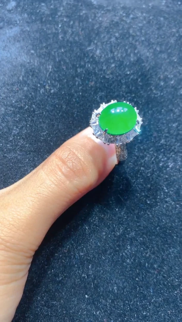 【闪购商品】定制翡翠未镶嵌38定制翡翠.多样性发货（发其一）