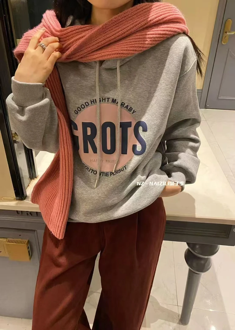 NFM女驸马时尚百搭奈奈连帽字母加绒卫衣7019