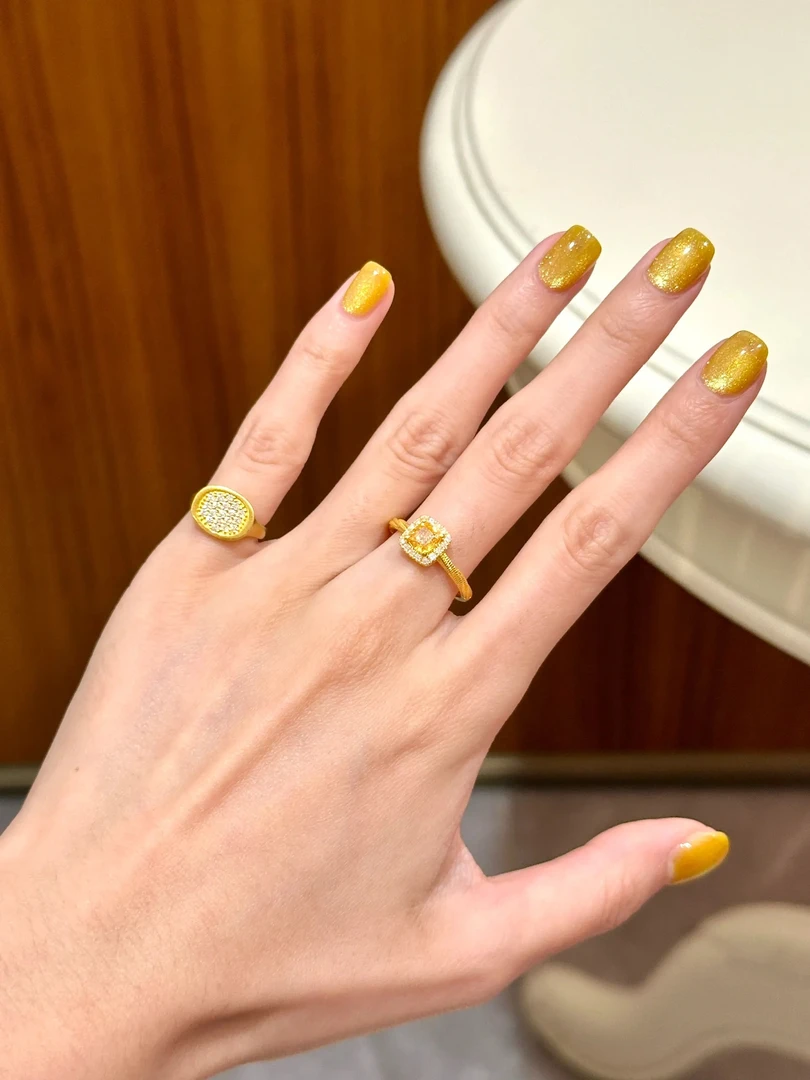 钛钢戒指 满镶方糖戒指