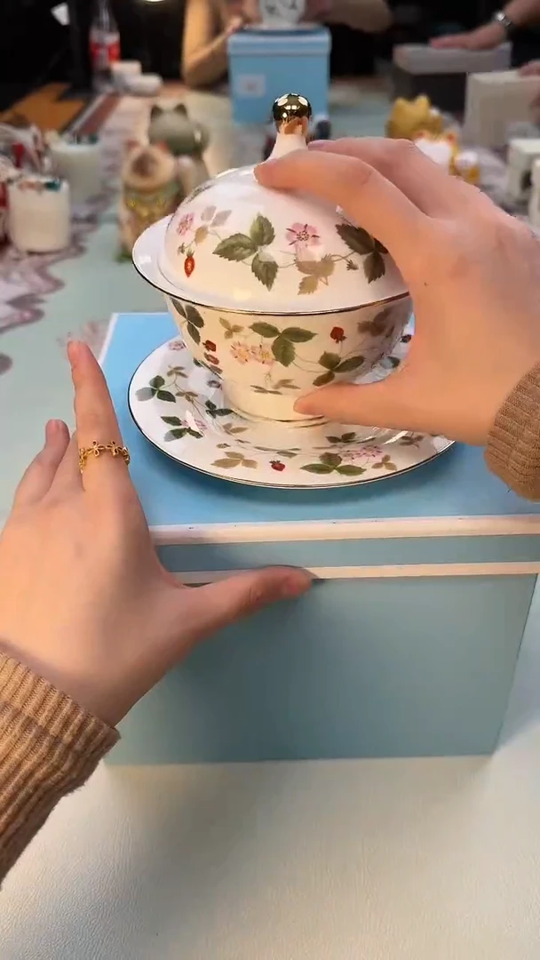 【闪购商品】瓷片432