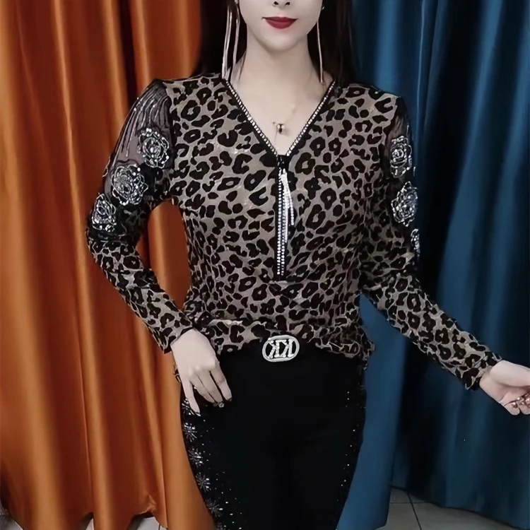 【9701】春季豹纹透气蕾丝V领气质洋气长袖早秋V领玫瑰T恤