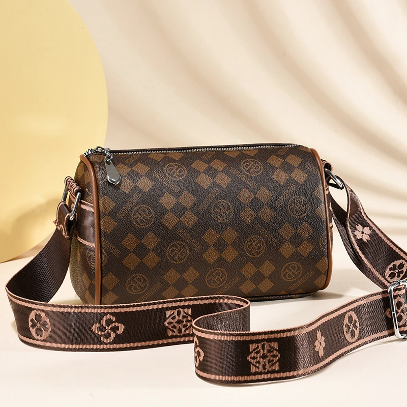 品牌2024新款爆款潮印花时尚斜挎包圆筒腋下单肩斜挎包女手提小包