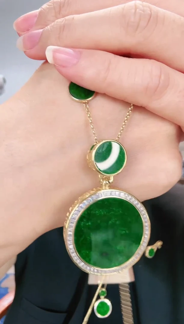 【闪购商品】翡翠吊坠(不含链)银S925镶嵌吊坠