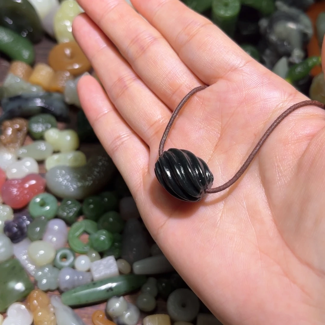 和田玉珠宝半成品未镶嵌