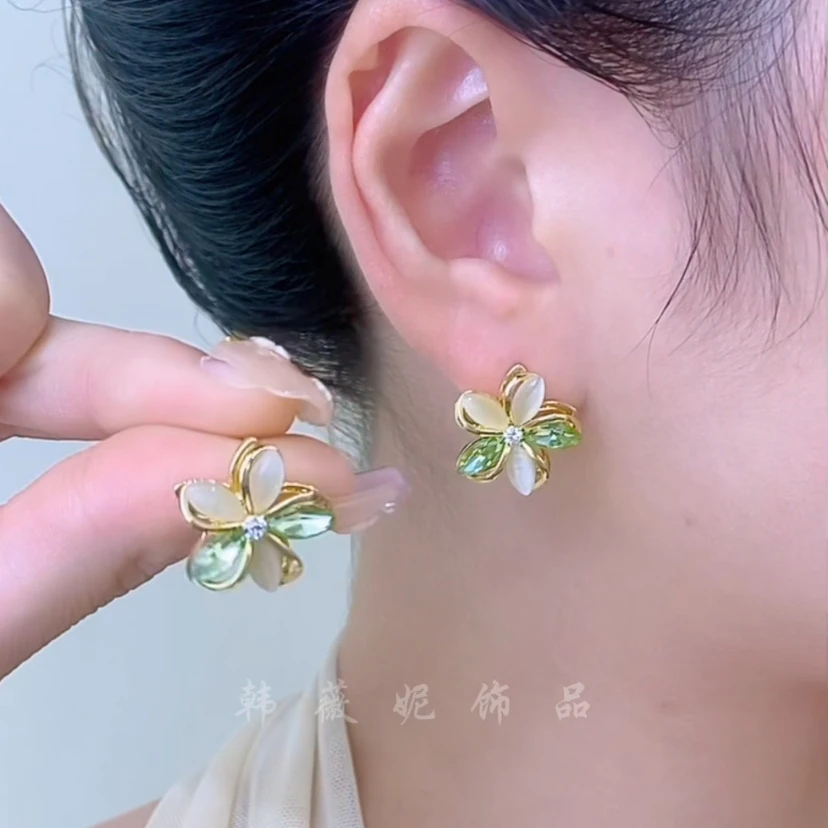 铜合金合成锆石耳饰 【幸运转盘】设计感小众精致轻奢简约气质耳环