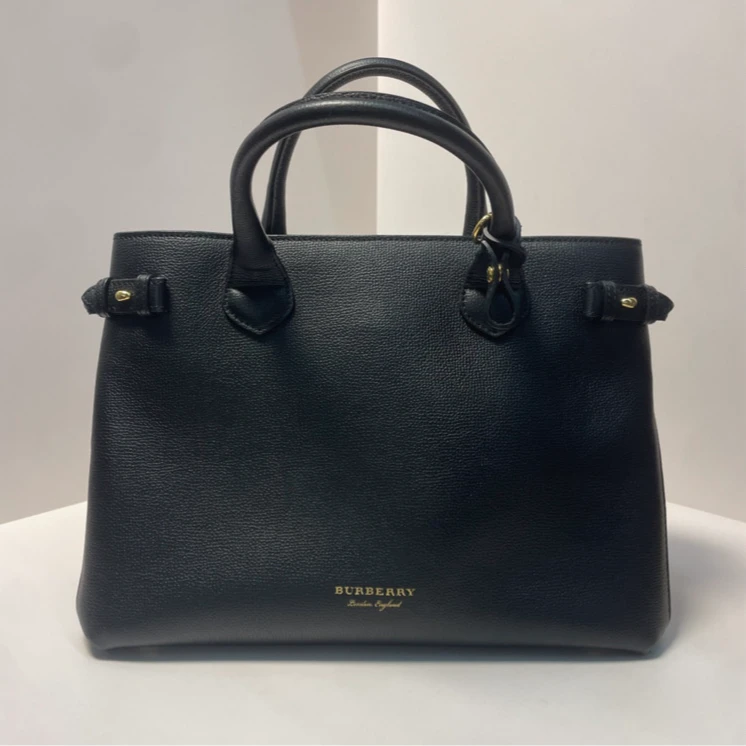 99新 BURBERRY/博柏利 黑色 班纳 大号 手提包 皮革CP244170389
