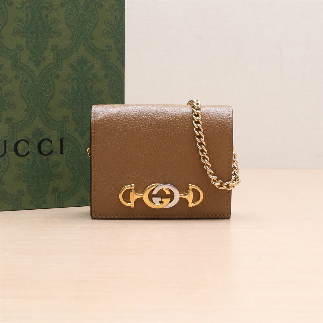 99新 GUCCI/古驰 Zumi 链条双折钱包 卡其色 皮革C P224079167
