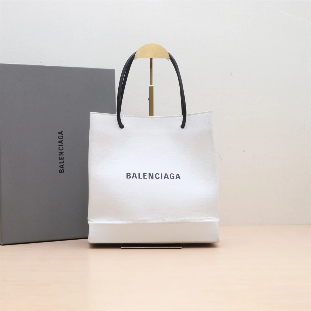 99新 Balenciaga/巴黎世家 字母 手提包 白色 皮革C P224298694