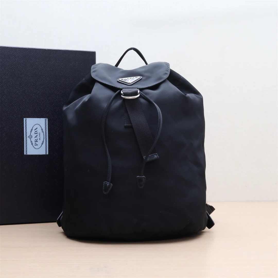95新 Prada/普拉达 双肩包 P224302255