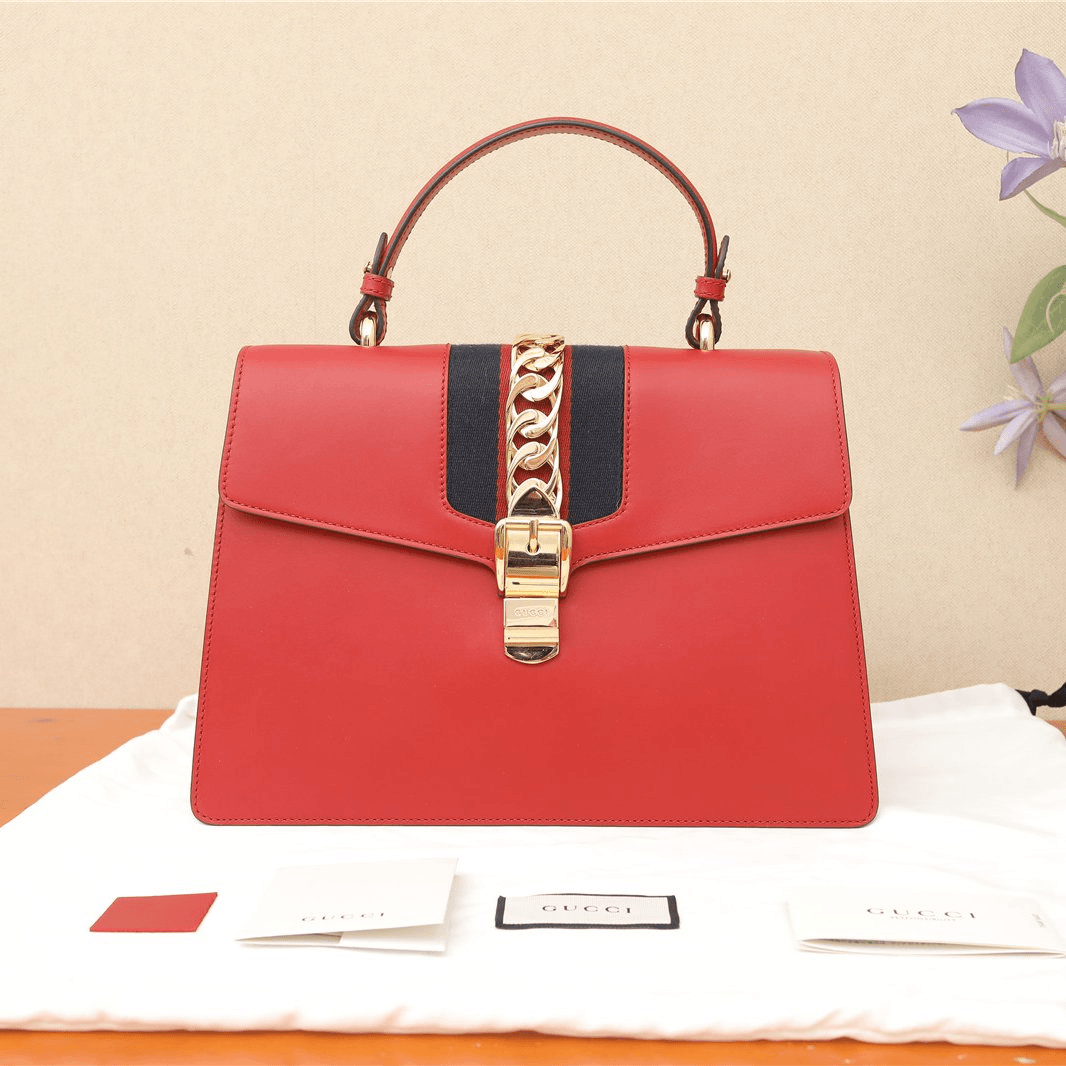 95新 GUCCI/古驰 Sylvie 丝带包 皮手带 中号 单肩包 P241199889