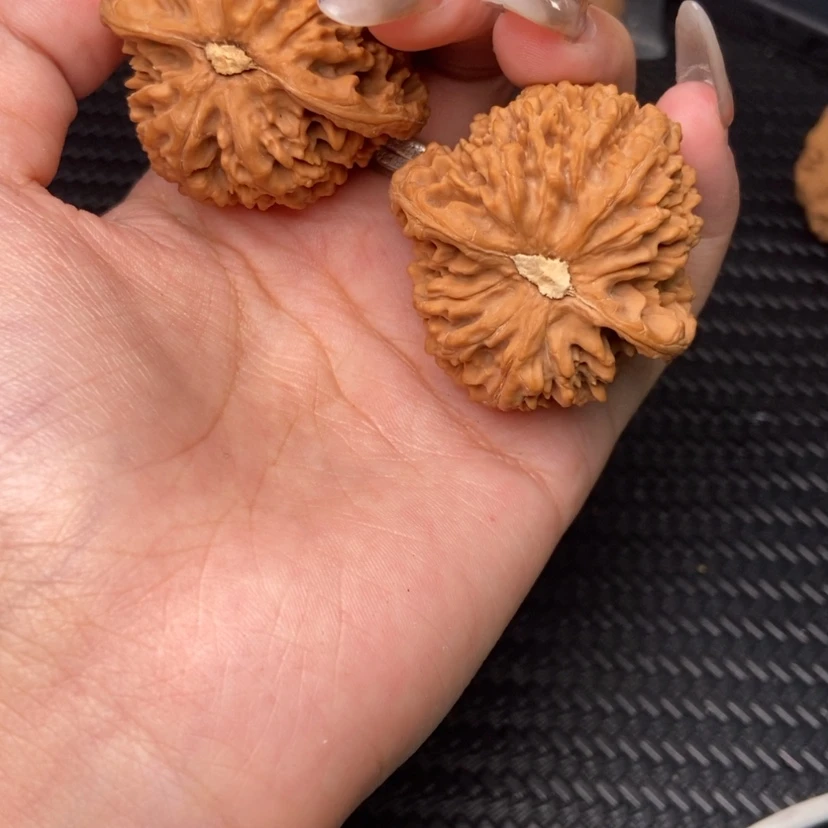 【闪购商品】文玩核桃吊坠用****1