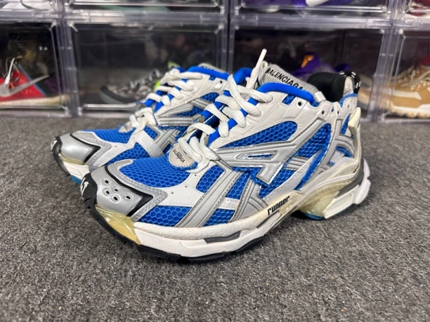 42码/巴黎世家runner蓝色运动鞋/9新原盒/公价7609