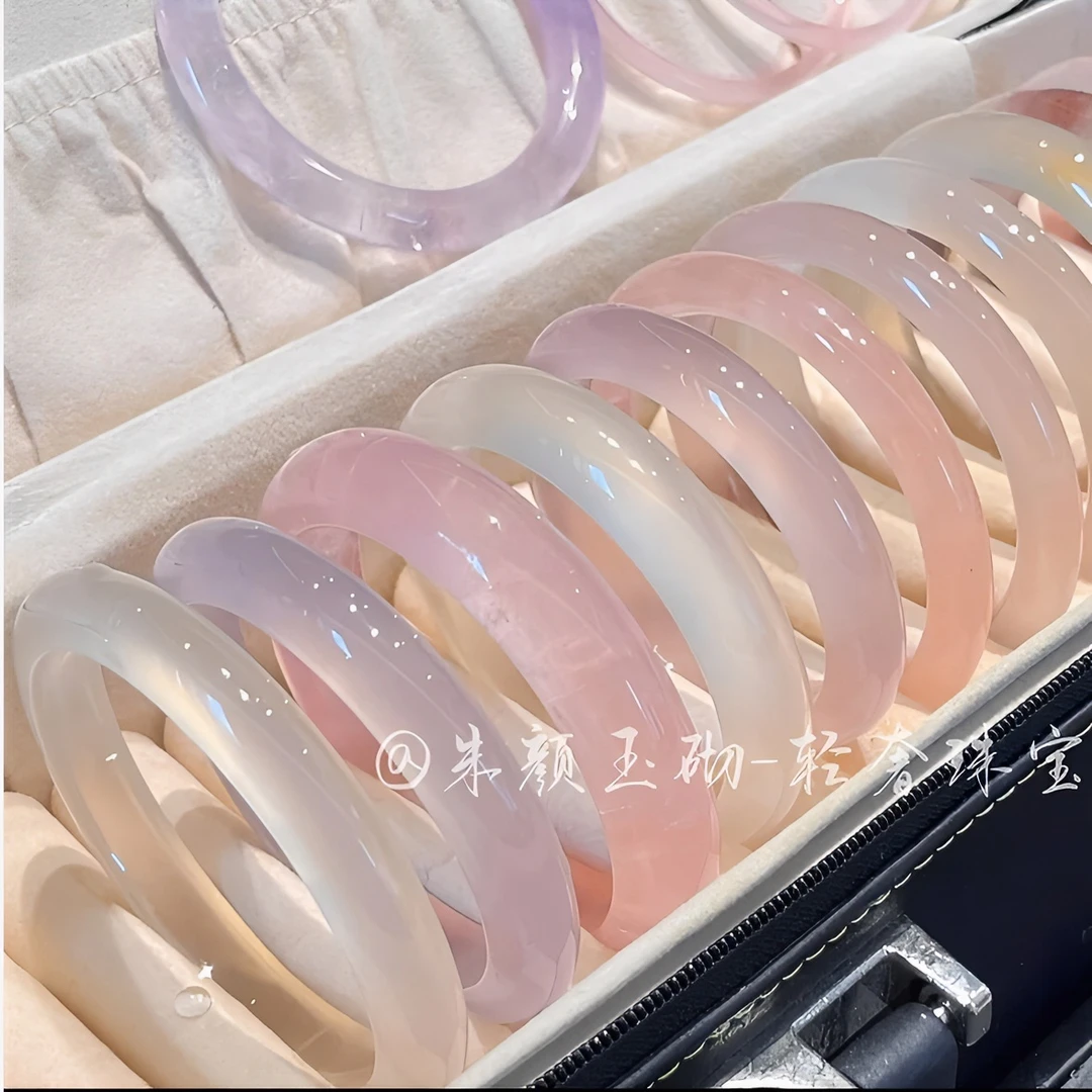 天然粉水晶手镯蜜桃粉马达加斯加粉晶镯子冰种果冻粉多样性发一