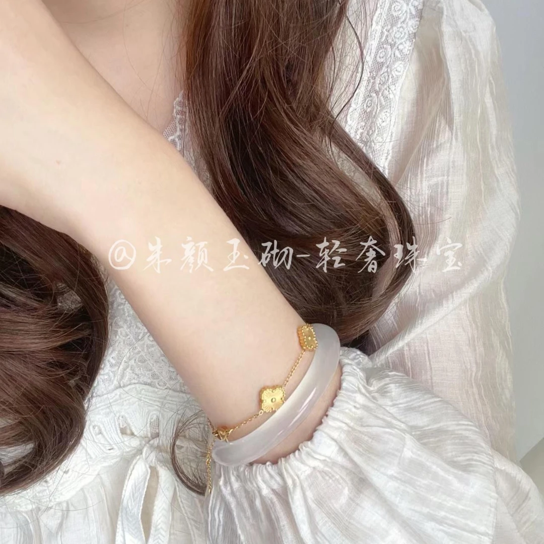 天然玛瑙玉手镯女款白月光冰种玉镯子荔枝冻玉镯送女友轻奢的礼物