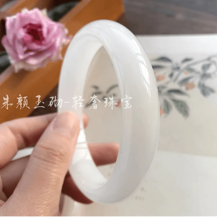 天然新疆金丝玉手镯扁条贵妃镯美人镯正圈古风饰品送礼玉石佳品