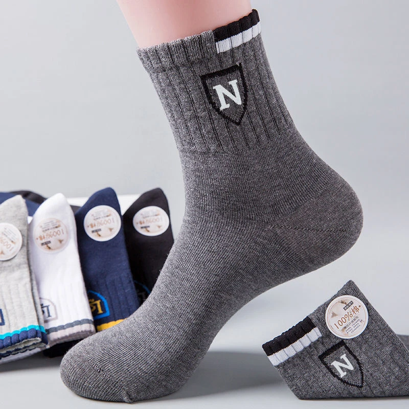 加厚男士秋冬款运动纯棉中筒袜防臭吸汗男士袜潮流吸汗透气运动袜