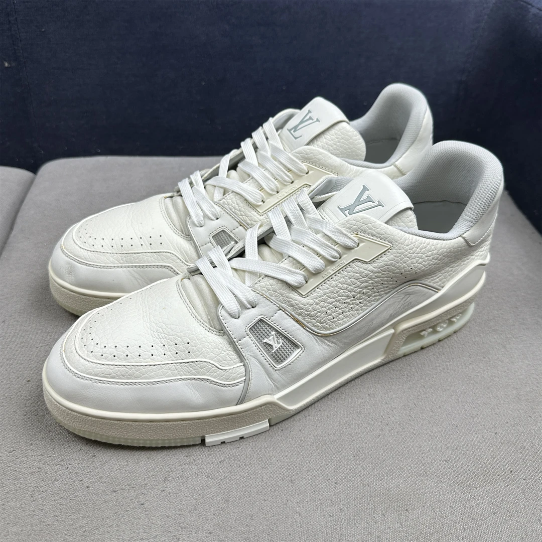 44码 LV Trainer 白水泥 美中古无盒 板鞋