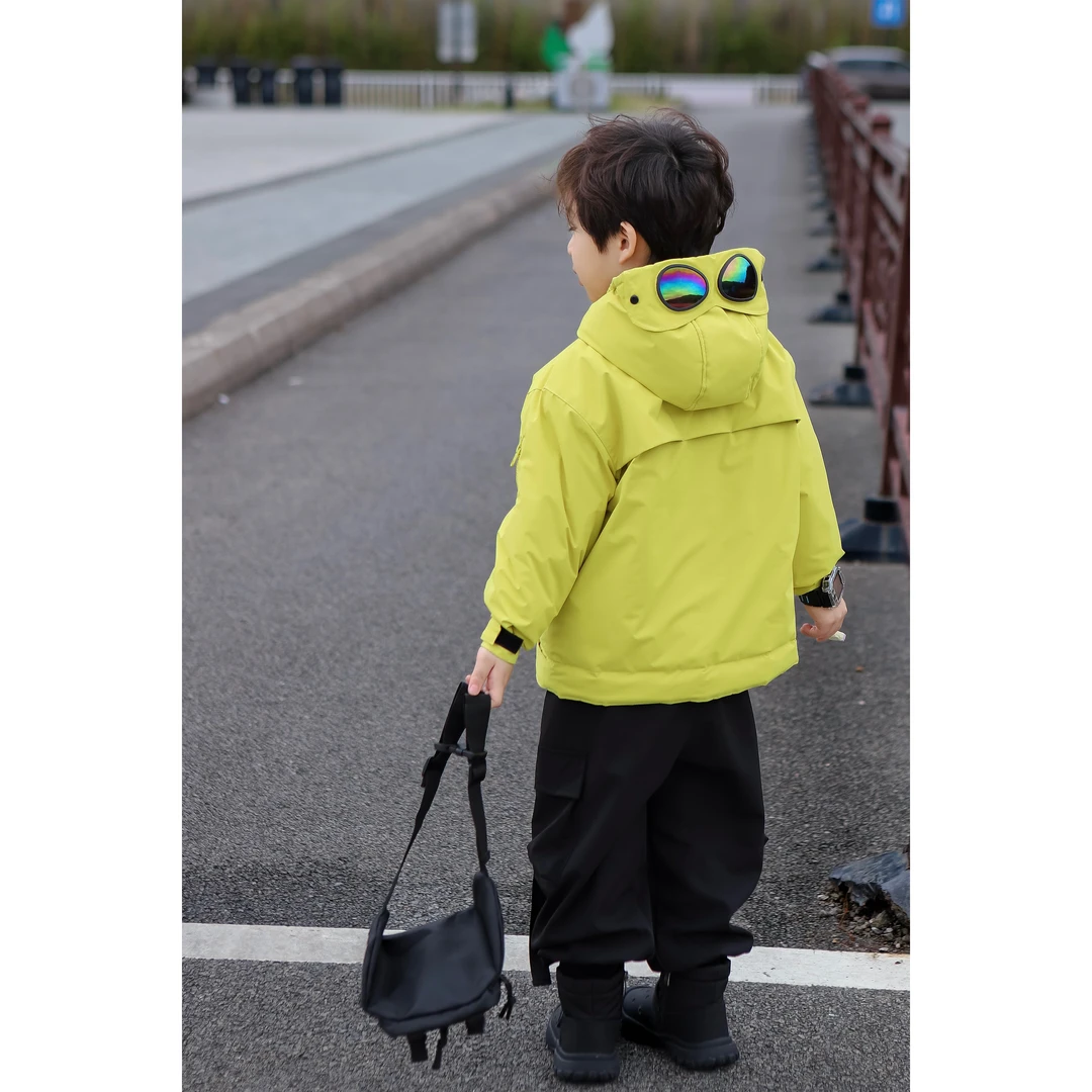 【现货】伟伟同款【氛围感up】2024冬季新款帅气连帽羽绒服WW0451