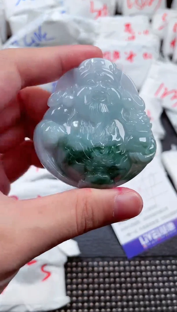 【闪购商品】翡翠颈饰未镶嵌00005710