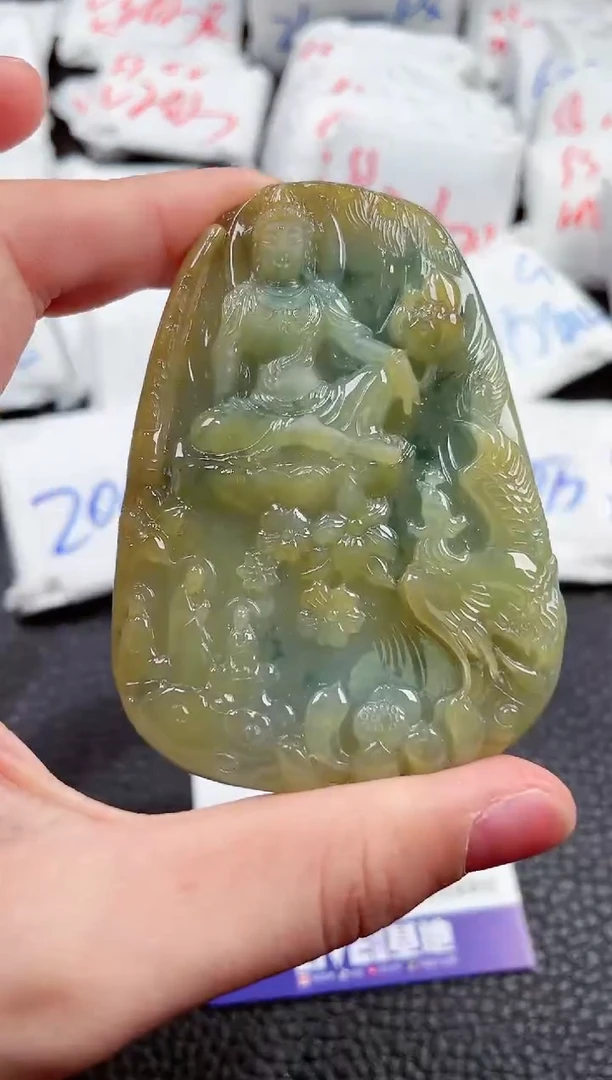 【闪购商品】翡翠颈饰未镶嵌00008248