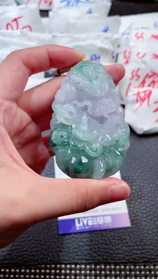 【闪购商品】翡翠颈饰未镶嵌00013452