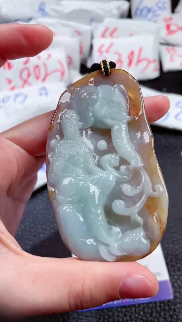 【闪购商品】翡翠颈饰未镶嵌00004391普贤