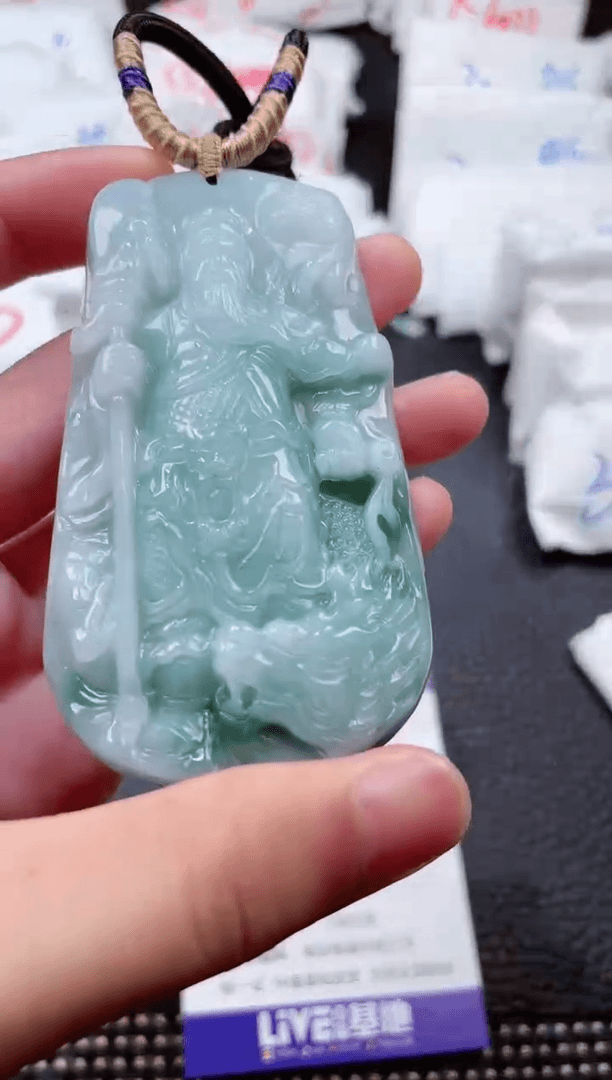 【闪购商品】翡翠颈饰未镶嵌00004368